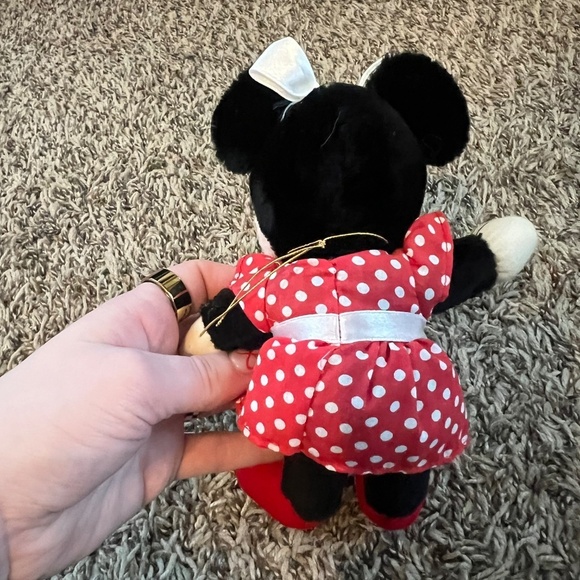 Vintage applause minnie mouse red polka dot 8" plush doll toy - Picture 2 of 5
